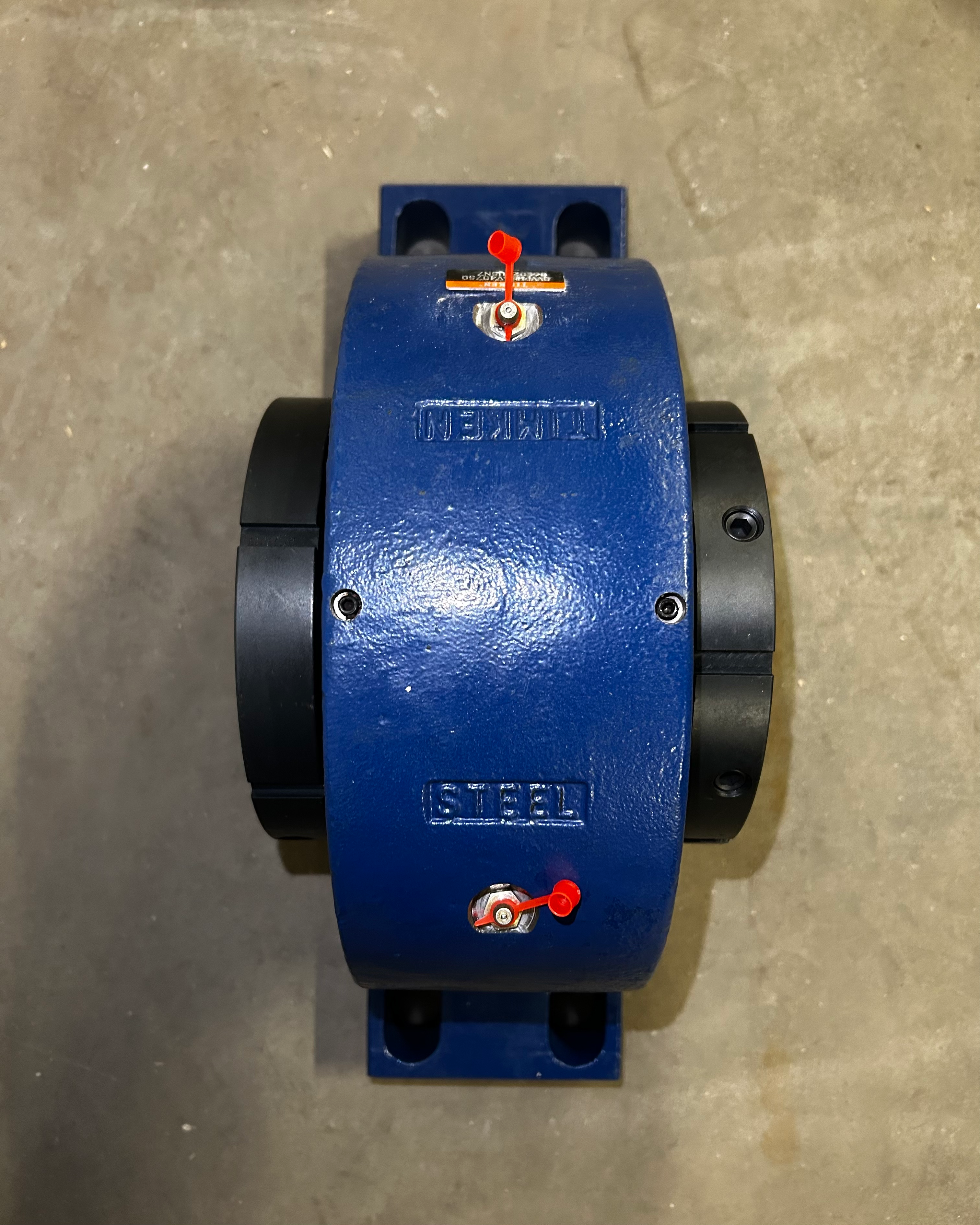 bovenaanzicht-Timken _QVVPH26V407SO_Double_V-Lock_Four-Bolt_Pillow_Block